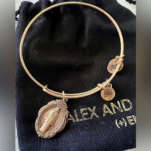 Alex and Ani Mama Mary bangle